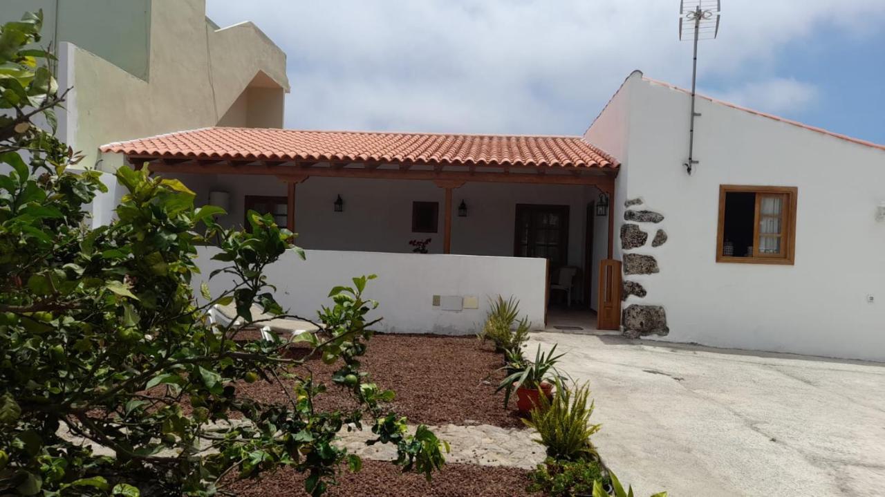Villa La Casa Del Bisa Genovés Exterior foto